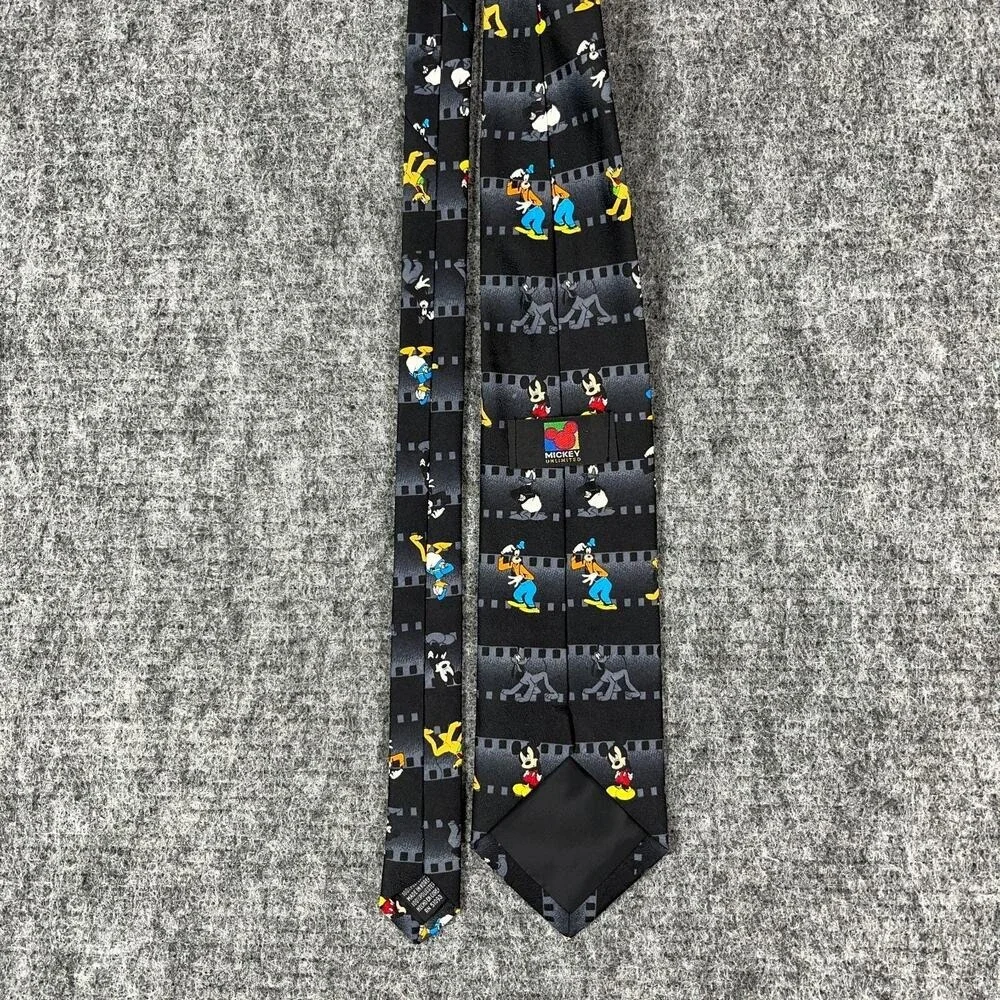 Disney Tie Mens 54